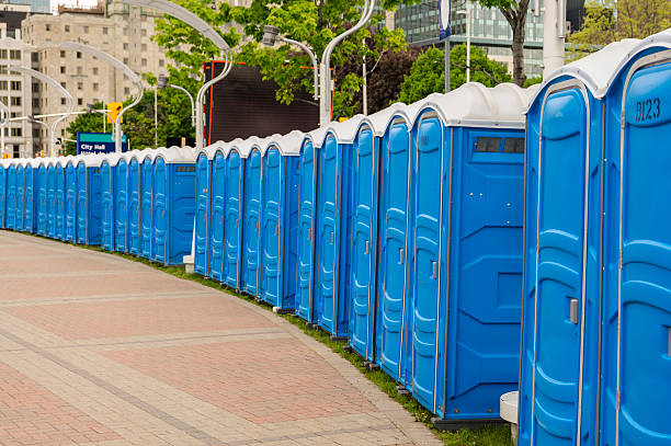 Best VIP or Luxury Restroom Trailers  in Elmore, OH